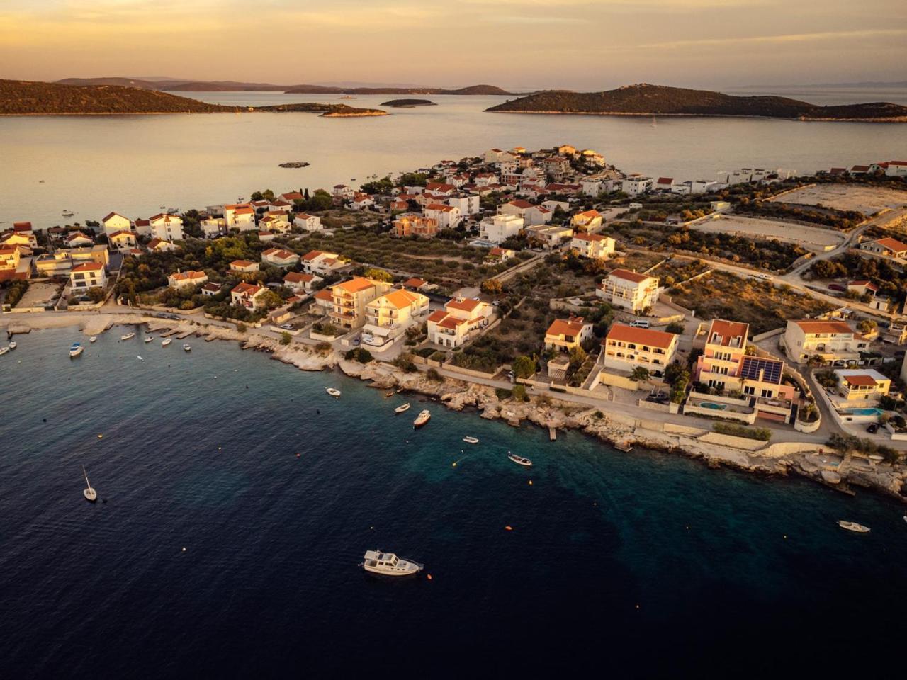 Villa Ella Sevid Bagian luar foto