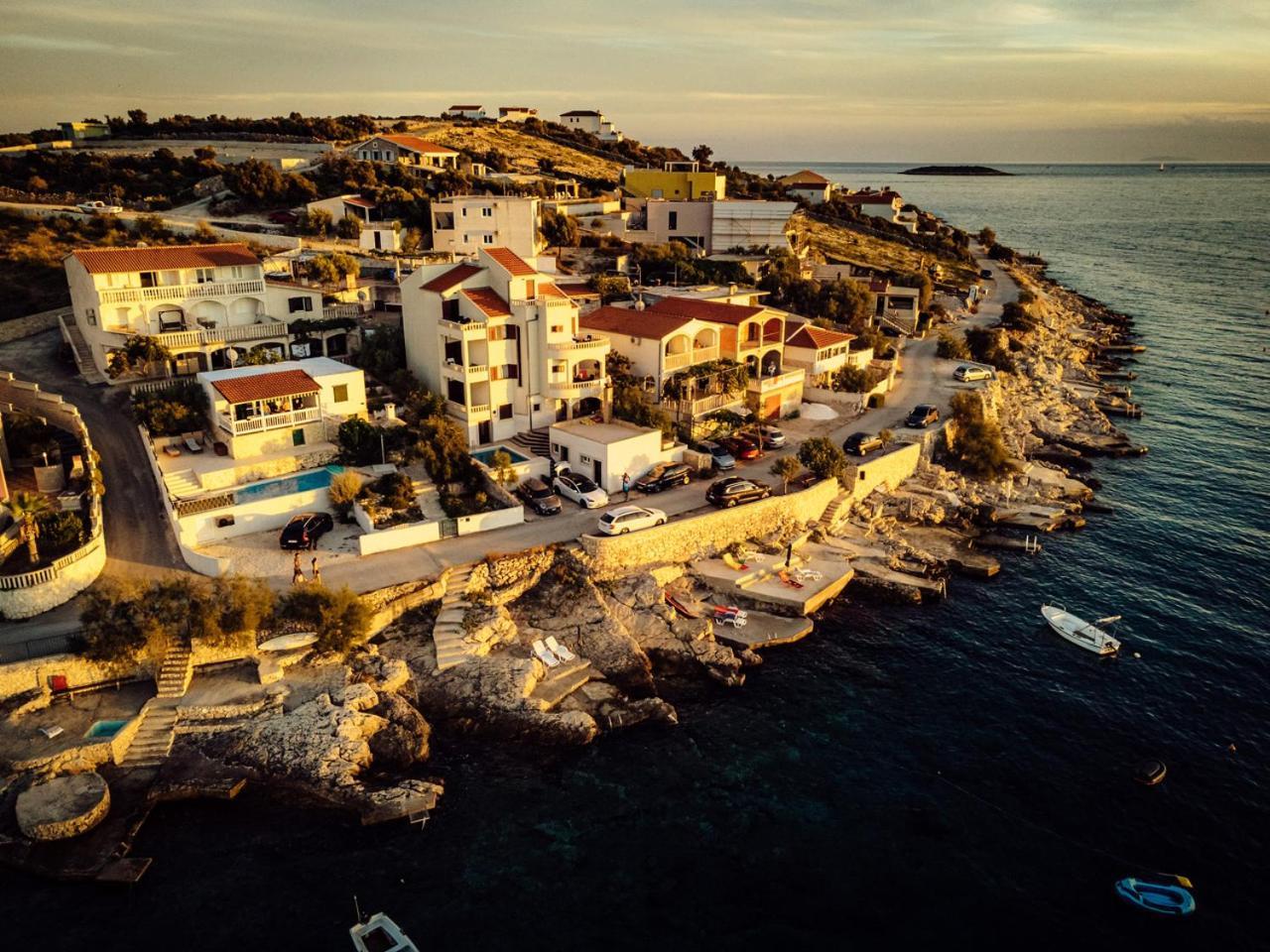 Villa Ella Sevid Bagian luar foto